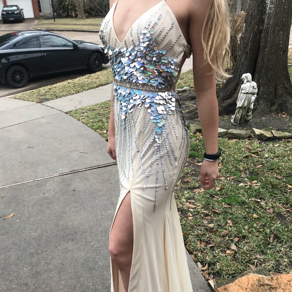Sean collection prom dress Size 6